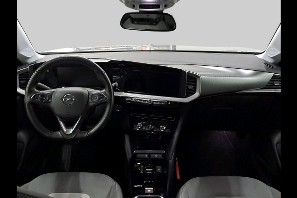 Opel Mokka Electric Level 3 50 kWh / Camera / CarPlay / Keyless / LED Koplampen / 17'' / Navigatie / Stuur+Stoelverwarming / DAB / Dodehoek / Cruise Control / Warmtepomp