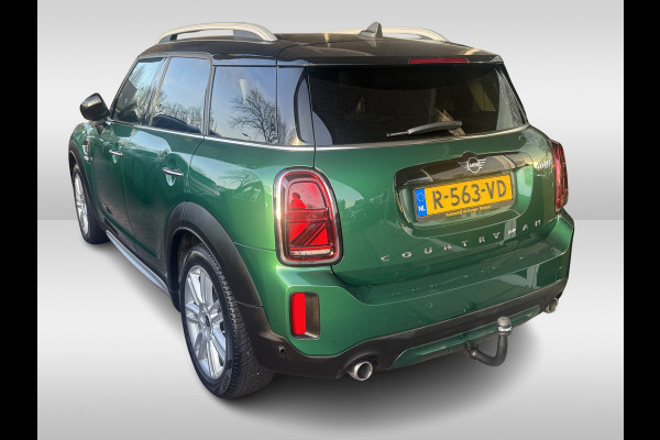 MINI Countryman 2.0 Cooper S ALL4 Classic / Trekhaak / Camera / Head-up / Keyless / 18'' / CarPlay / Stoelverwarming / DAB / Cruise Control
