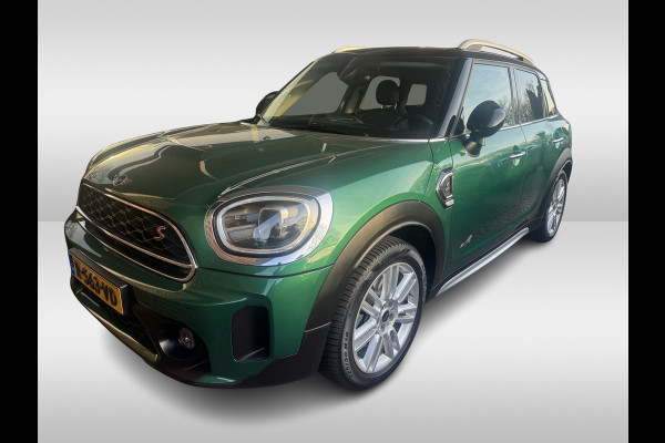 MINI Countryman 2.0 Cooper S ALL4 Classic / Trekhaak / Camera / Head-up / Keyless / 18'' / CarPlay / Stoelverwarming / DAB / Cruise Control