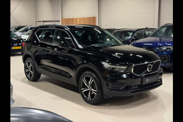 Volvo XC40 1.5 T3 163PK Momentum, Navi, Cruise, Cam, PDC, Clima, Voll Led, Bluetooth/Tel, Private Glas, Volledig Onderhouden