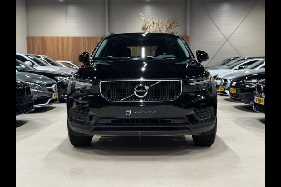 Volvo XC40 1.5 T3 163PK Momentum, Navi, Cruise, Cam, PDC, Clima, Voll Led, Bluetooth/Tel, Private Glas, Volledig Onderhouden