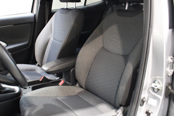 Toyota Yaris Cross 1.5 Hybrid First Edition Camera/cruise/navi prijs is rijklaar incl 12 maanden bovag