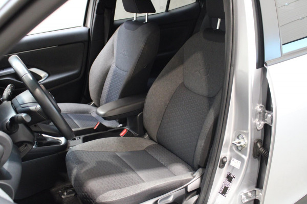 Toyota Yaris Cross 1.5 Hybrid First Edition Camera/cruise/navi prijs is rijklaar incl 12 maanden bovag