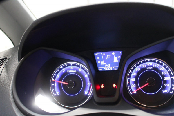 Hyundai ix20 1.6i Go! Automaat/camera/Navigatie/Cruise prijs is rijklaar incl 12 maanden bovag garantie