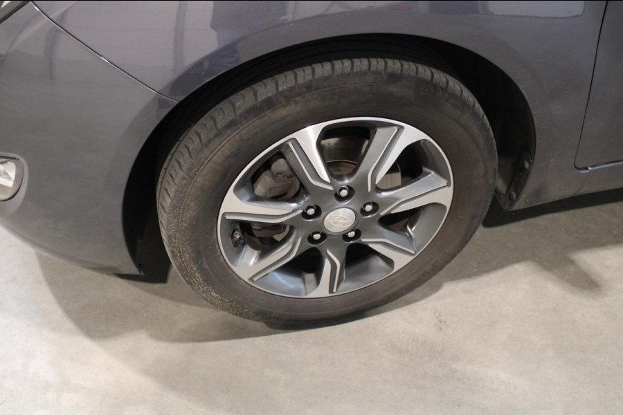 Hyundai ix20 1.6i Go! Automaat/camera/Navigatie/Cruise prijs is rijklaar incl 12 maanden bovag garantie