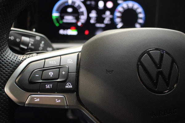 Volkswagen Tiguan 1.5 eHybrid R-Line Edition Camera/Elec. Trekhaak/R line prijs is rijklaar