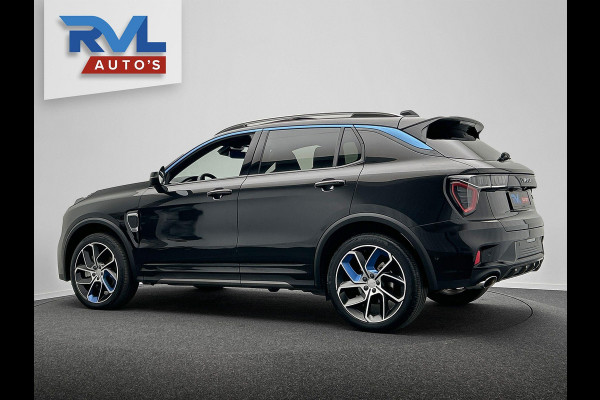 Lynk & Co 01 1.5 261PK Plug-in Hybrid *ZWARTE HEMEL* 360° Camera Pano/dak Apple/Carplay Adaptive/Cruise