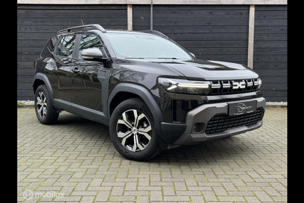 Dacia Duster 1.2 TCe 130 PK mild hybrid Expression FM nav / 17" / Camera / 14.330 KM!!!