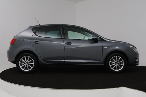 Seat Ibiza 1.0 EcoTSI Style Connect (STOELVERWARMING, AUTOMAAT, CARPLAY, CRUISE CONTROL, PARKEERSENSOREN)