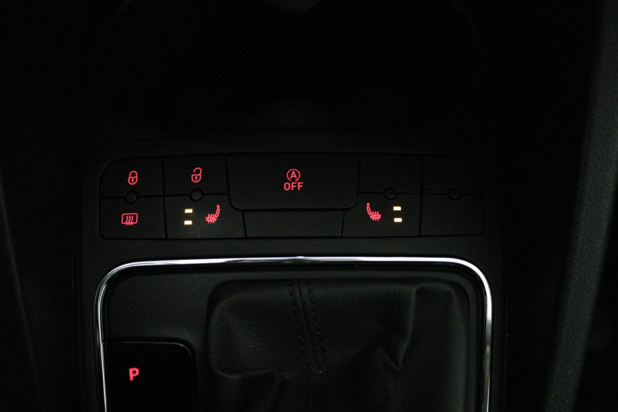 Seat Ibiza 1.0 EcoTSI Style Connect (STOELVERWARMING, AUTOMAAT, CARPLAY, CRUISE CONTROL, PARKEERSENSOREN)