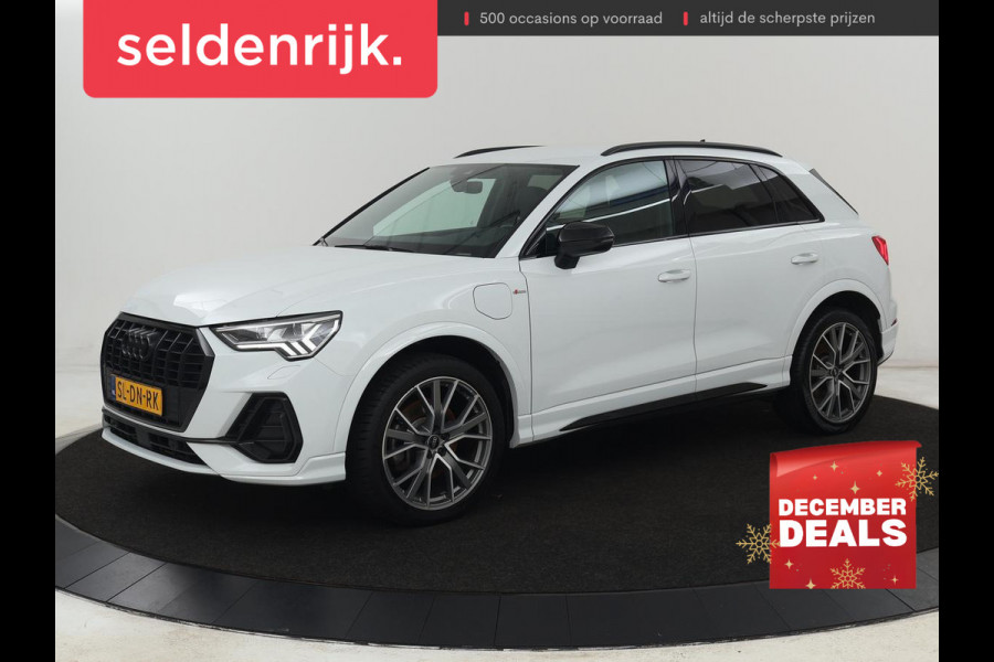 Audi Q3 45 TFSIe S edition | Leder | Stoelverwarming | Adaptive cruise | Camera | Carplay | Sfeerverlichting | Navigatie | Sonos 3D Sound | Climate control | Parkeerhulp | Full LED | S Line | PHEV | Plug In