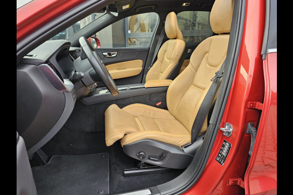 Volvo XC60 2.0 T8 AWD Polestar Engineered PHEV | Intellisafe | Pano | Trekhaak | Standverwarming | Leder | Stoelverwarming | Elek. stoelen + mermory | Vol |
