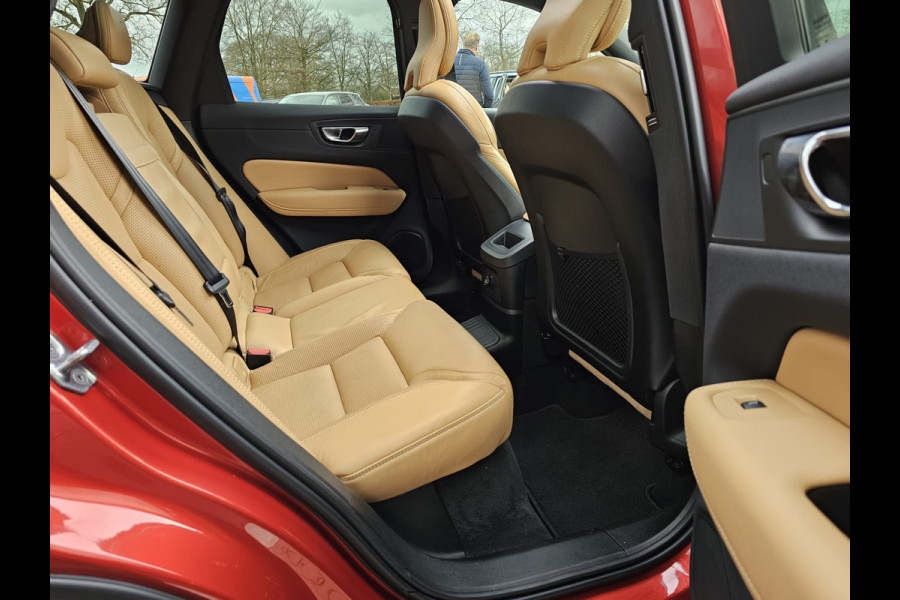 Volvo XC60 2.0 T8 AWD Polestar Engineered PHEV | Intellisafe | Pano | Trekhaak | Standverwarming | Leder | Stoelverwarming | Elek. stoelen + mermory | Vol |