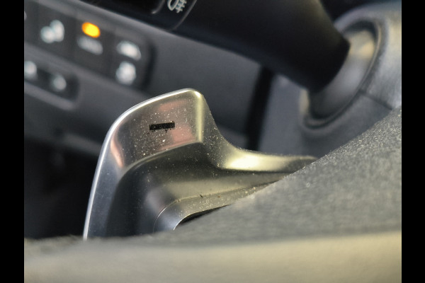 Kia Niro 1.6 GDi PHEV ExecutiveLine Rijklaar + Fabrieksgarantie tot 03-2028 Henk Jongen Auto's in Helmond,  al 50 jaar service zoals 't hoort!