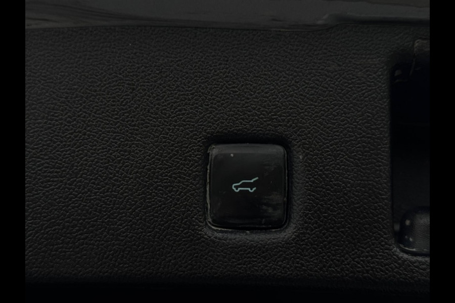 Ford Kuga 2.5 PHEV ST-Line M22 NAVI CAMERA PDC LED LEDER SPORTVELGEN