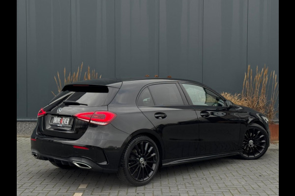 Mercedes-Benz A-Klasse 180 B.Sol AMG Ni Upg Widescreen Navi Camera PDC Led Leder