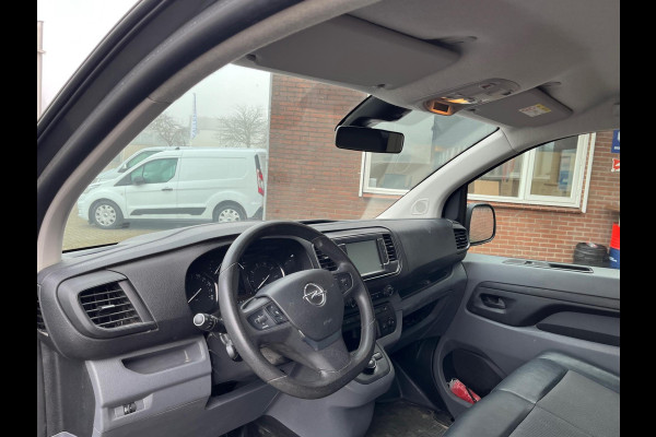 Opel Vivaro 2.0 CDTI L3H1 Edition / Automaat / Camera / 3 zits / Trekhaak