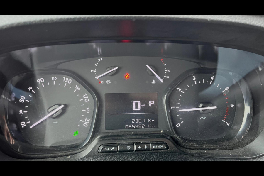 Opel Vivaro 2.0 CDTI L3H1 Edition / Automaat / Camera / 3 zits / Trekhaak