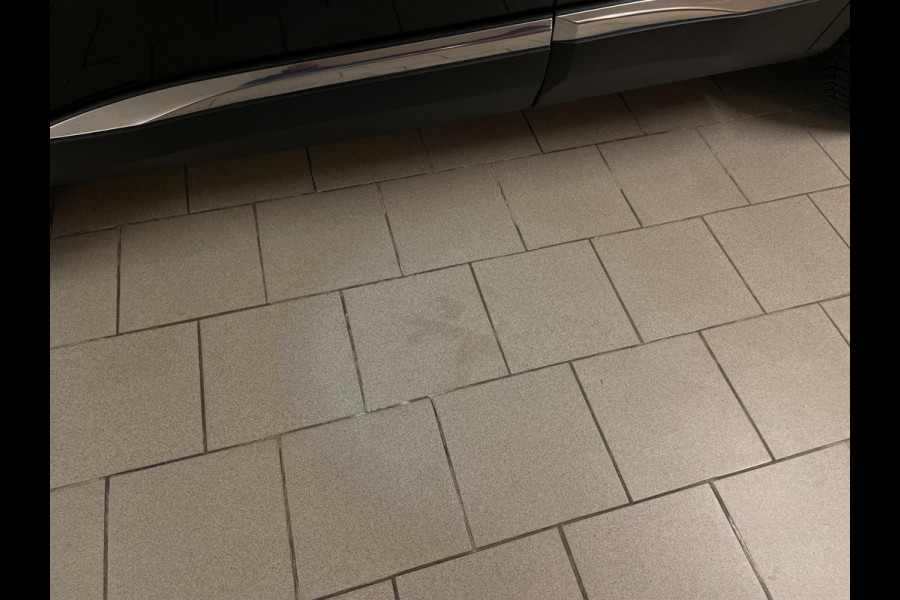 Peugeot 3008 1.6 HYbrid 225 Blue Lease GT AUTOMAAT AIRCO NAVI CRUISE PANO APPLE CARPLAY STOELVERW BLUETOOTH LM VELGEN NIEUWSTAAT