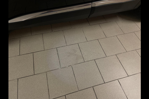 Peugeot 3008 1.6 HYbrid 225 Blue Lease GT AUTOMAAT AIRCO NAVI CRUISE PANO APPLE CARPLAY STOELVERW BLUETOOTH LM VELGEN NIEUWSTAAT