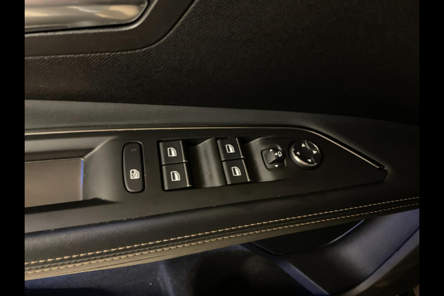 Peugeot 3008 1.6 HYbrid 225 Blue Lease GT AUTOMAAT AIRCO NAVI CRUISE PANO APPLE CARPLAY STOELVERW BLUETOOTH LM VELGEN NIEUWSTAAT