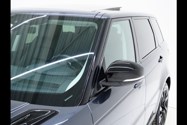 Land Rover Range Rover Sport P400e SVO Palette Grey | Black Pack | Panoramadak | Luchtvering | Meridian | Camera | Carplay