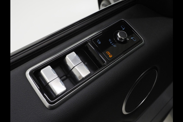 Land Rover Range Rover Sport P400e SVO Palette Grey | Black Pack | Panoramadak | Luchtvering | Meridian | Camera | Carplay