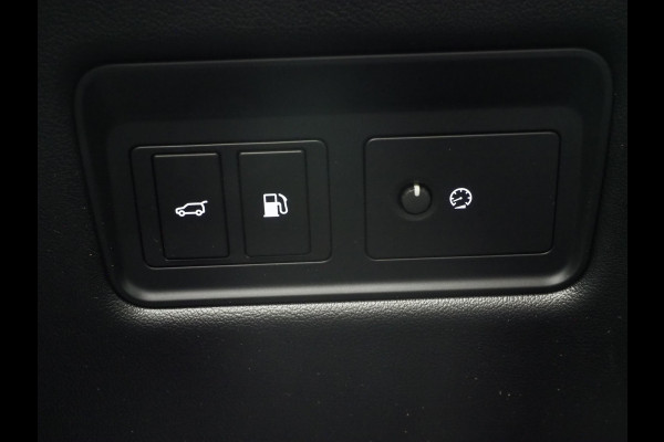 Land Rover Range Rover Sport P400e SVO Palette Grey | Black Pack | Panoramadak | Luchtvering | Meridian | Camera | Carplay