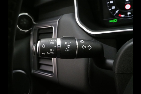 Land Rover Range Rover Sport P400e SVO Palette Grey | Black Pack | Panoramadak | Luchtvering | Meridian | Camera | Carplay