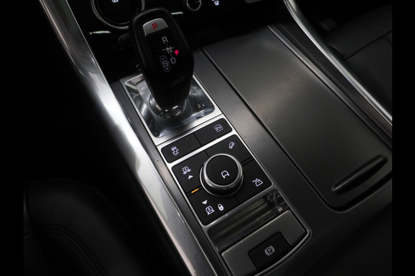 Land Rover Range Rover Sport P400e SVO Palette Grey | Black Pack | Panoramadak | Luchtvering | Meridian | Camera | Carplay