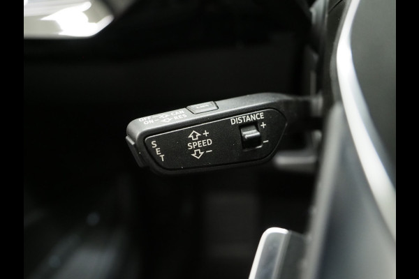 Audi e-tron Sportback 50 quattro Business edition Plus 71 kWh | Panoramadak | Luchtvering | Camera | Leder | Adaptive Cruise | Memory