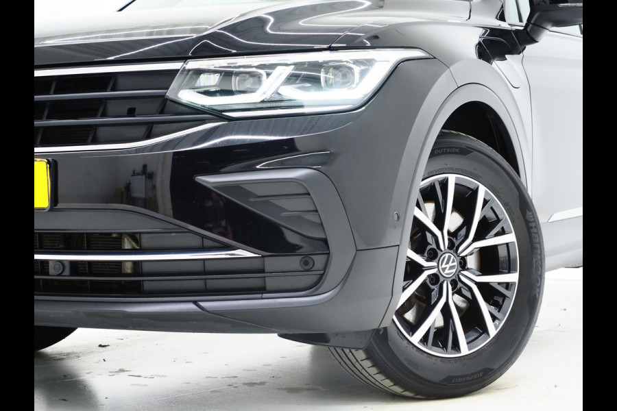 Volkswagen Tiguan 1.4 TSI eHybrid Elegance | Panoramadak | Adaptive Cruise | Dodehoekdetectie | Virtual | LED | DAB