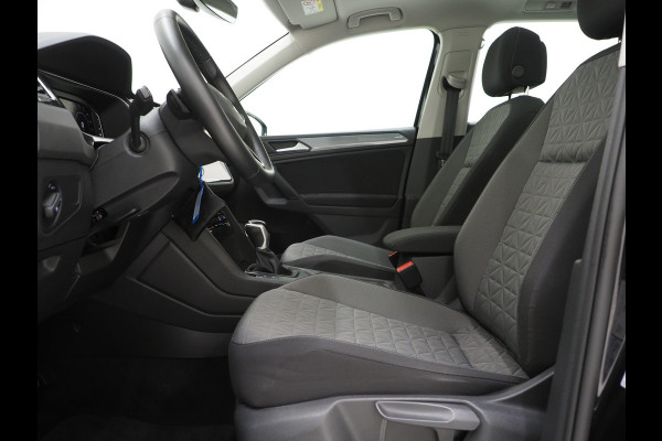 Volkswagen Tiguan 1.4 TSI eHybrid Elegance | Panoramadak | Adaptive Cruise | Dodehoekdetectie | Virtual | LED | DAB