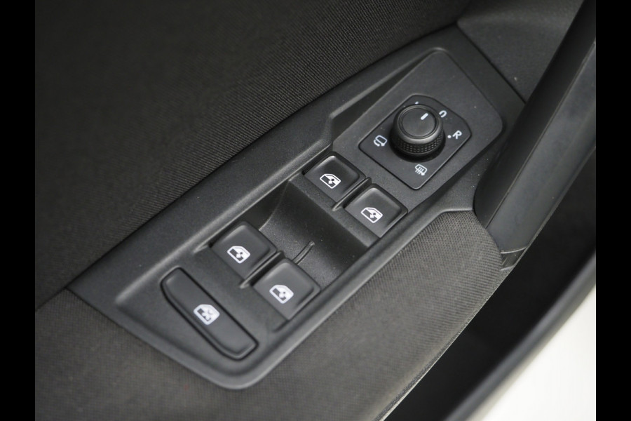 Volkswagen Tiguan 1.4 TSI eHybrid Elegance | Panoramadak | Adaptive Cruise | Dodehoekdetectie | Virtual | LED | DAB