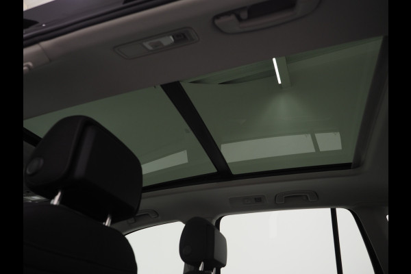 Volkswagen Tiguan 1.4 TSI eHybrid Elegance | Panoramadak | Adaptive Cruise | Dodehoekdetectie | Virtual | LED | DAB