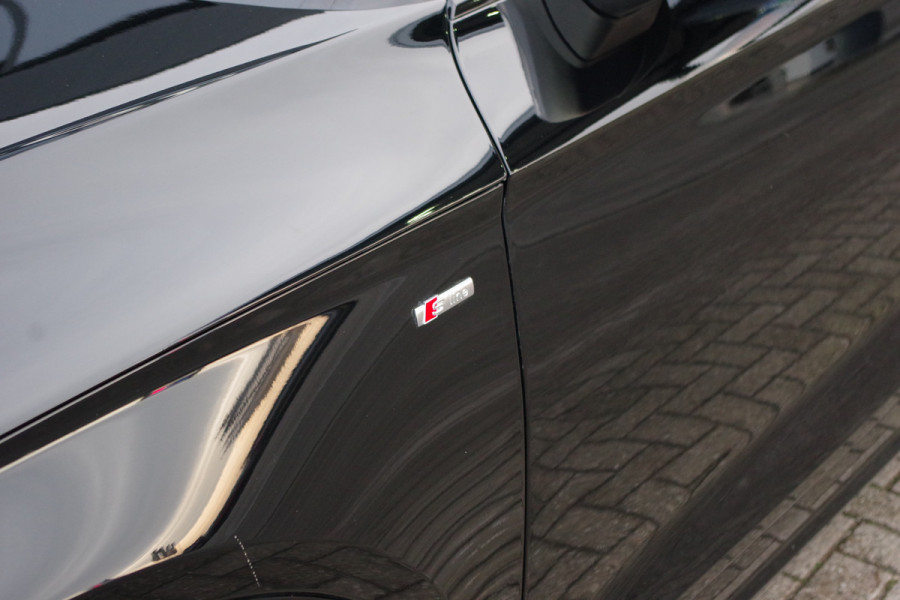 Audi Q5 55 TFSI e 367 PK Quattro Competition PHEV, Panoramadak, Camera, 21" LM