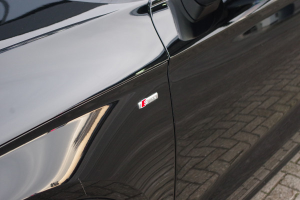 Audi Q5 55 TFSI e 367 PK Quattro Competition PHEV, Panoramadak, Camera, 21" LM