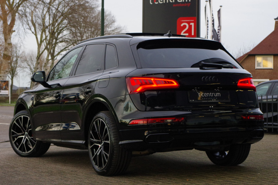 Audi Q5 55 TFSI e 367 PK Quattro Competition PHEV, Panoramadak, Camera, 21" LM