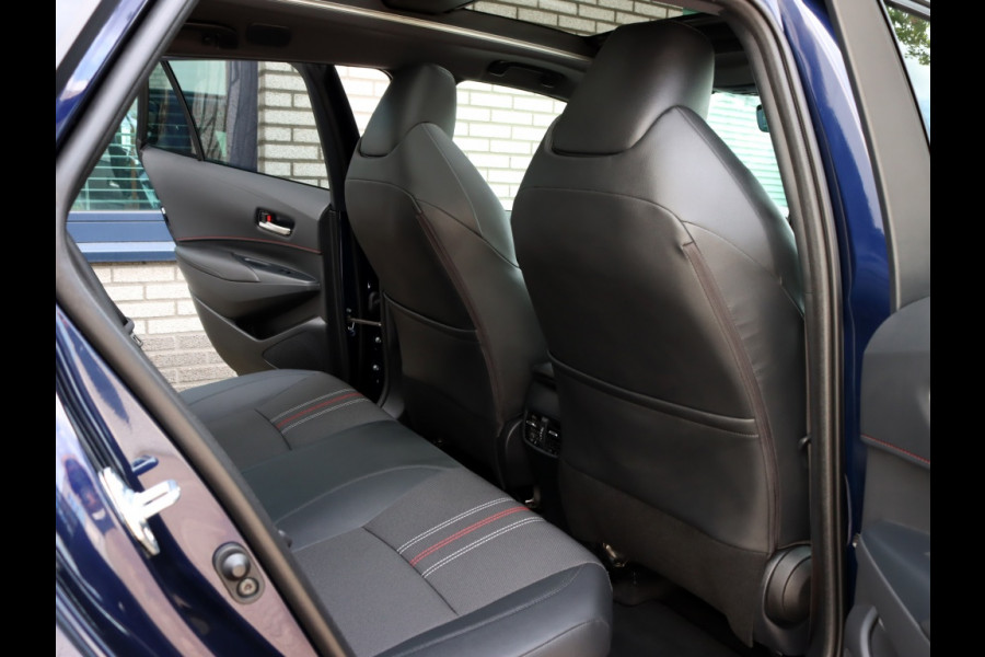 Toyota Corolla Touring Sports 2.0 Hybrid GR-Sport Plus | Panoramadak | JBL Audio | Head-up