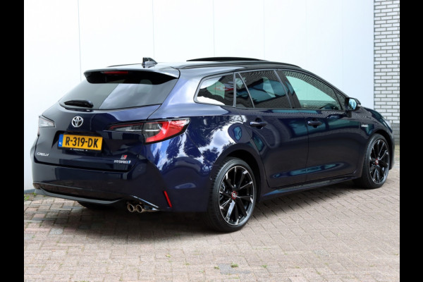 Toyota Corolla Touring Sports 2.0 Hybrid GR-Sport Plus | Panoramadak | JBL Audio | Head-up