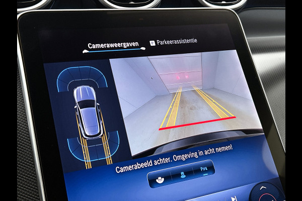 Mercedes-Benz GLC 300 e 4MATIC Luxury Line Lichtmetalen velgen | Navigatie | Parking support met camera achter | stuur verwarming |memory stoelen| Inclusief 24 maanden MB Certified garantie voor Europa.