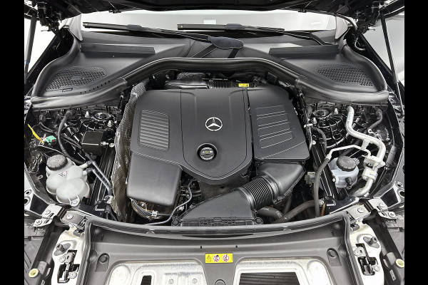 Mercedes-Benz GLC 300 e 4MATIC Luxury Line Lichtmetalen velgen | Navigatie | Parking support met camera achter | stuur verwarming |memory stoelen| Inclusief 24 maanden MB Certified garantie voor Europa.