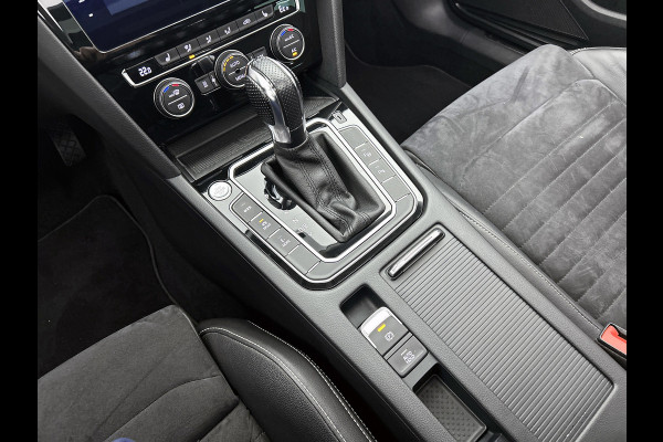 Volkswagen Passat Variant 1.4 TSI PHEV GTE Business R-LINE (VOLL!, Pano, Massage , Dynaudio, Camera, Head-up, Stoel+StuurV, Etc)