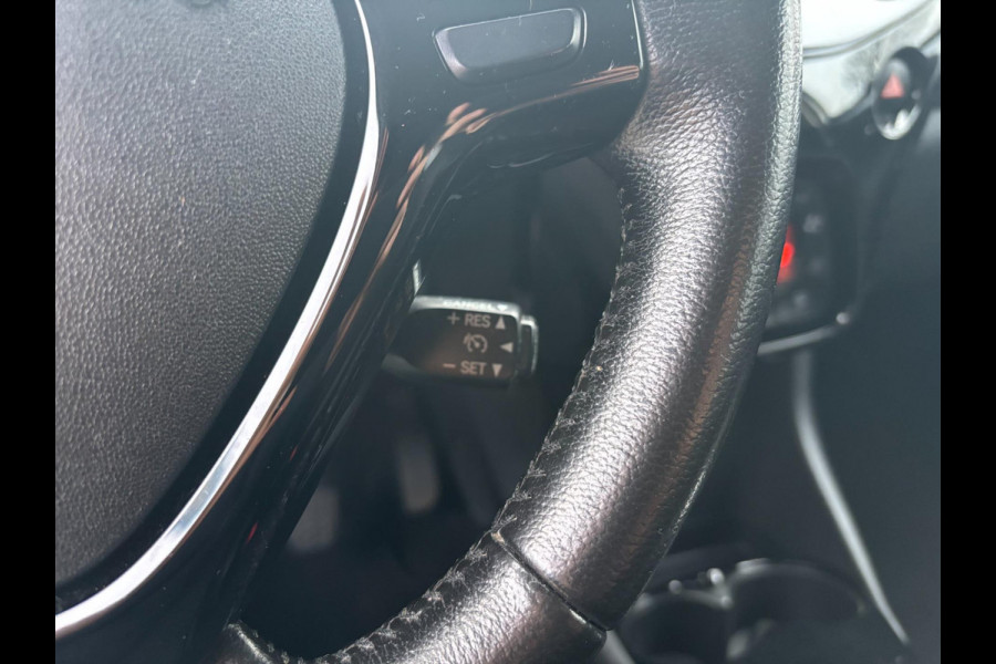 Peugeot 108 1.0 e-VTi Allure