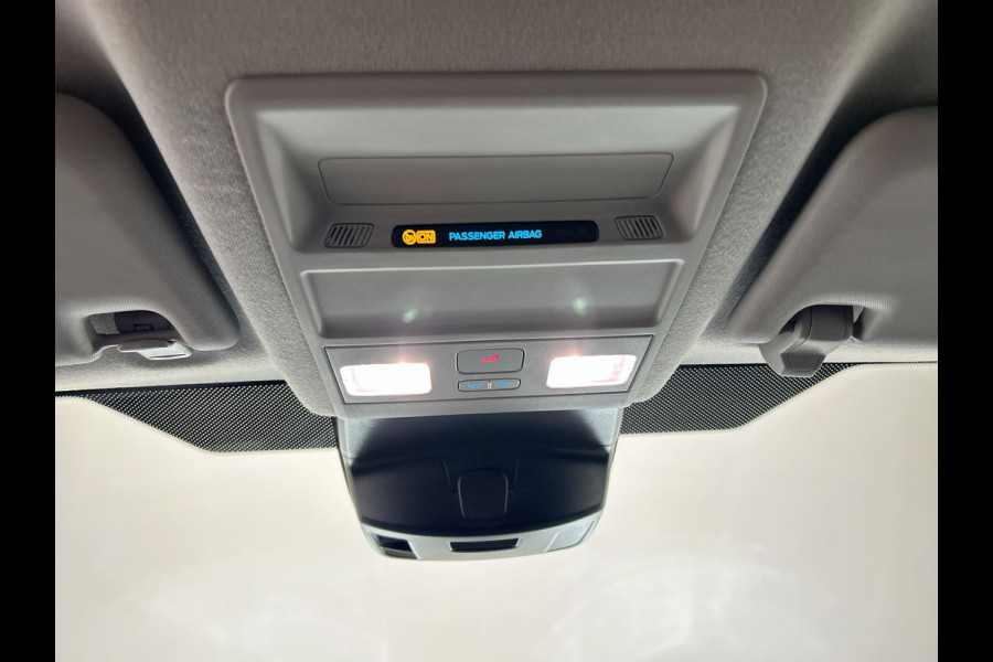 Ford E-Transit Cust. 340 L2H1 Sport 65 kWh Camera | Navi | Nieuw!  Trekhaak!