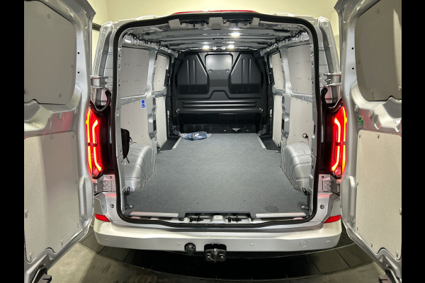 Ford E-Transit Cust. 340 L2H1 Sport 65 kWh Camera | Navi | Nieuw!  Trekhaak!