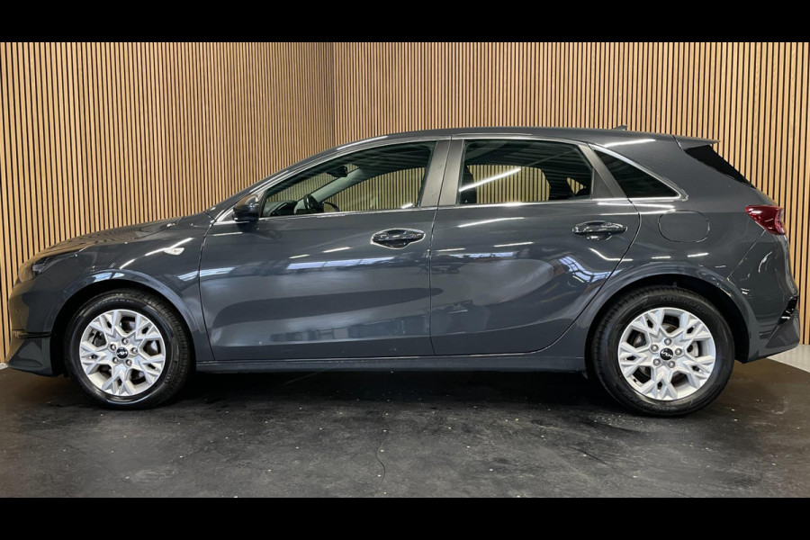 Kia Ceed 1.5 T-GDi DynamicLine|160PK|ANDROID/CARPLAY|CAMERA|CRUISE|CLIMATE|STOEL-,STUURVERW.|LANE-ASSIST|NAVI|INCL.BTW|1e EIG.|