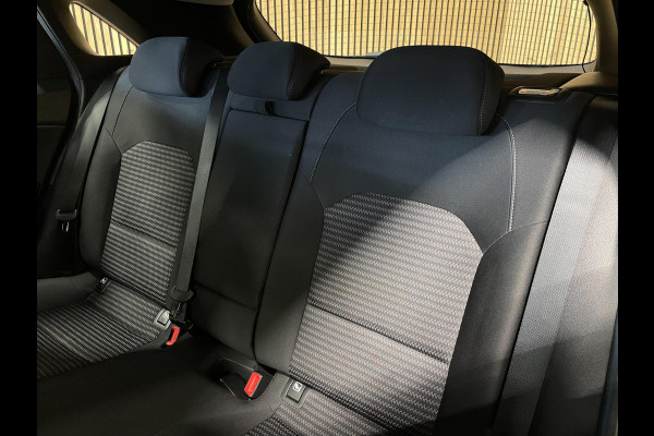 Kia Ceed 1.5 T-GDi DynamicLine|160PK|ANDROID/CARPLAY|CAMERA|CRUISE|CLIMATE|STOEL-,STUURVERW.|LANE-ASSIST|NAVI|INCL.BTW|1e EIG.|