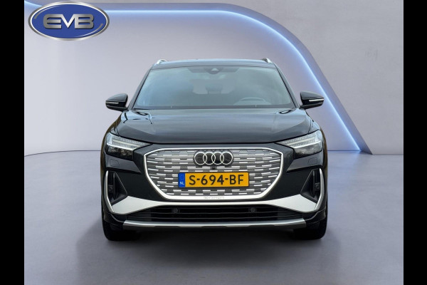 Audi Q4 e-tron 40 S 300 pk edition 77 kWh, SOH 92,5 %, 1 e eigenaar, 2 X S line, 21 ", Electrische trekhaak, NL auto met nap