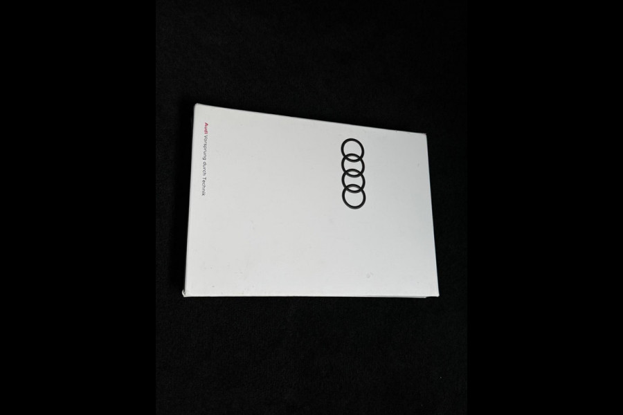 Audi Q4 e-tron 40 S 300 pk edition 77 kWh, SOH 92,5 %, 1 e eigenaar, 2 X S line, 21 ", Electrische trekhaak, NL auto met nap